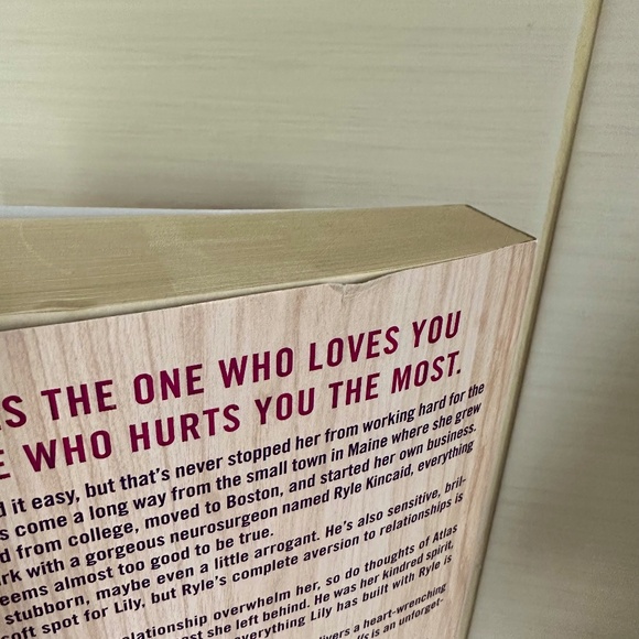 "It Ends With Us" by Colleen Hoover - Picture 3 of 4